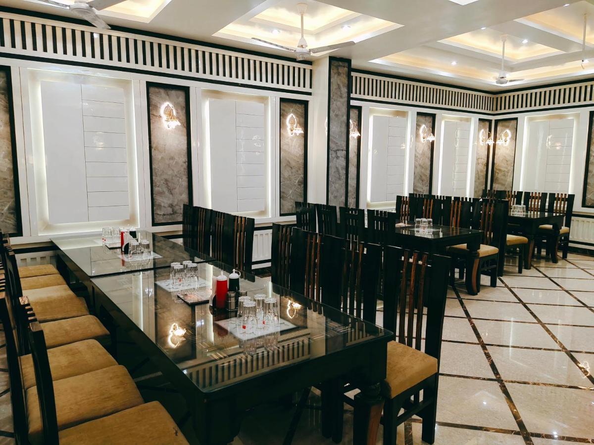 Hotel The Shree Jee Palace Mirzāpur 外观 照片