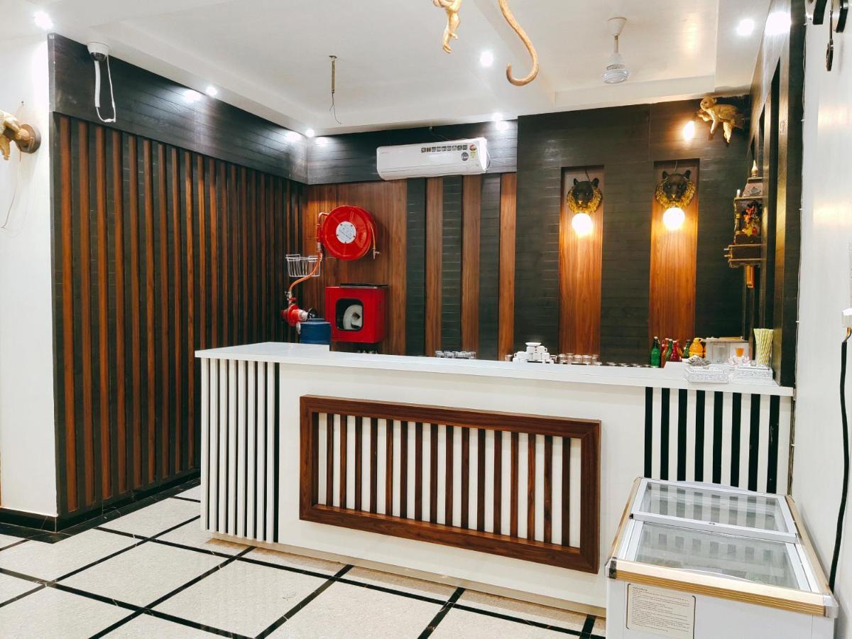 Hotel The Shree Jee Palace Mirzāpur 外观 照片